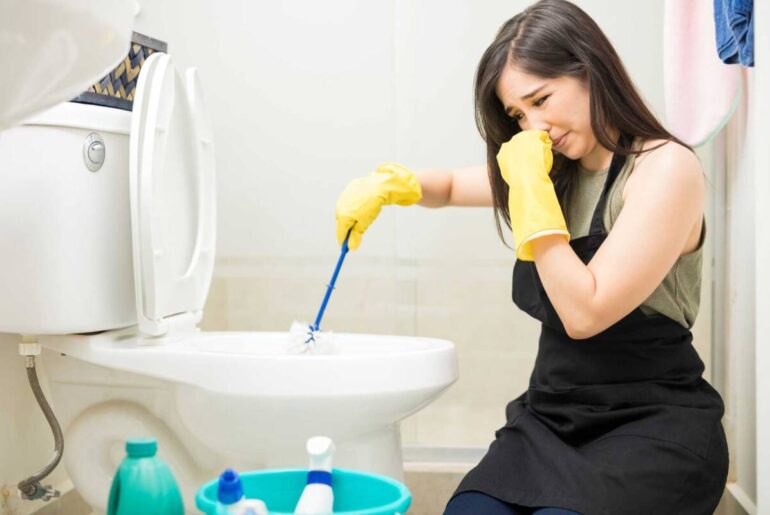 baño limpieza mujer